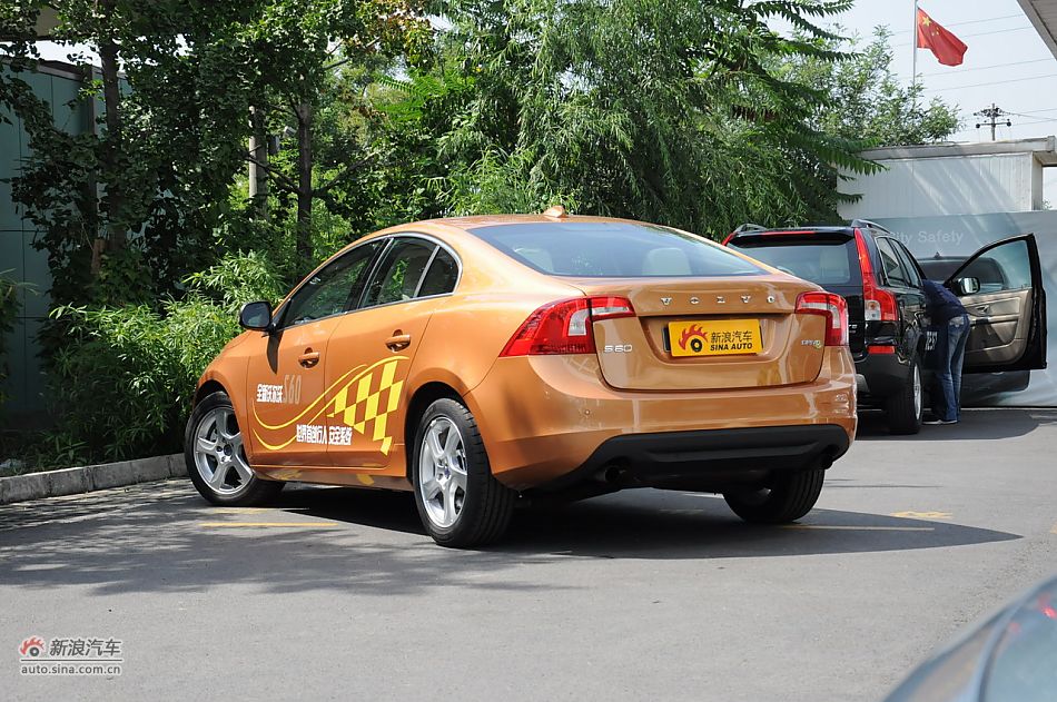 2012款沃尔沃S60