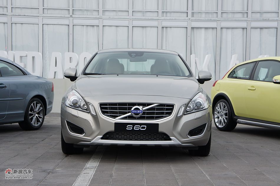 2012款沃尔沃S60