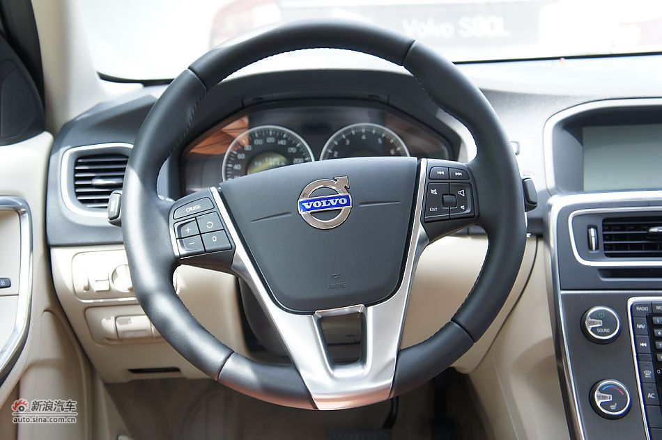 2012款沃尔沃S60