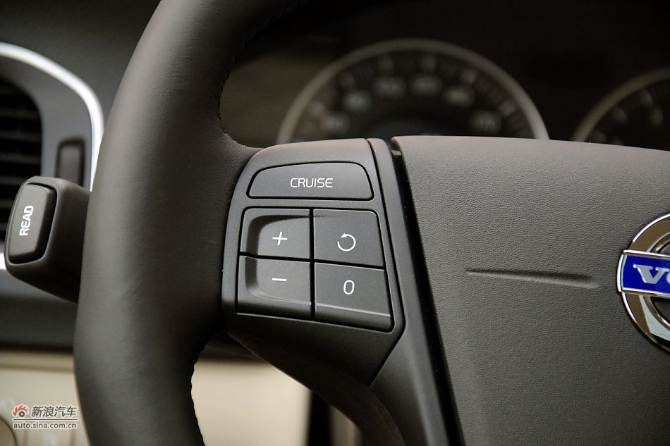 沃尔沃S60高清到店实拍