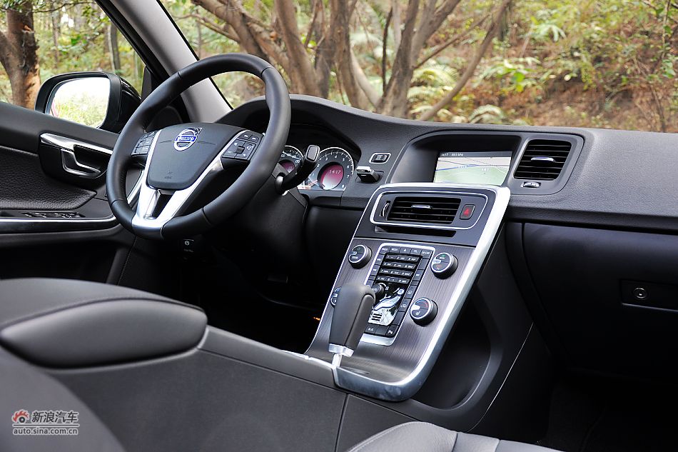 沃尔沃S60内饰