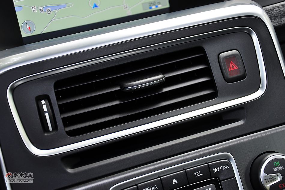 沃尔沃S60内饰