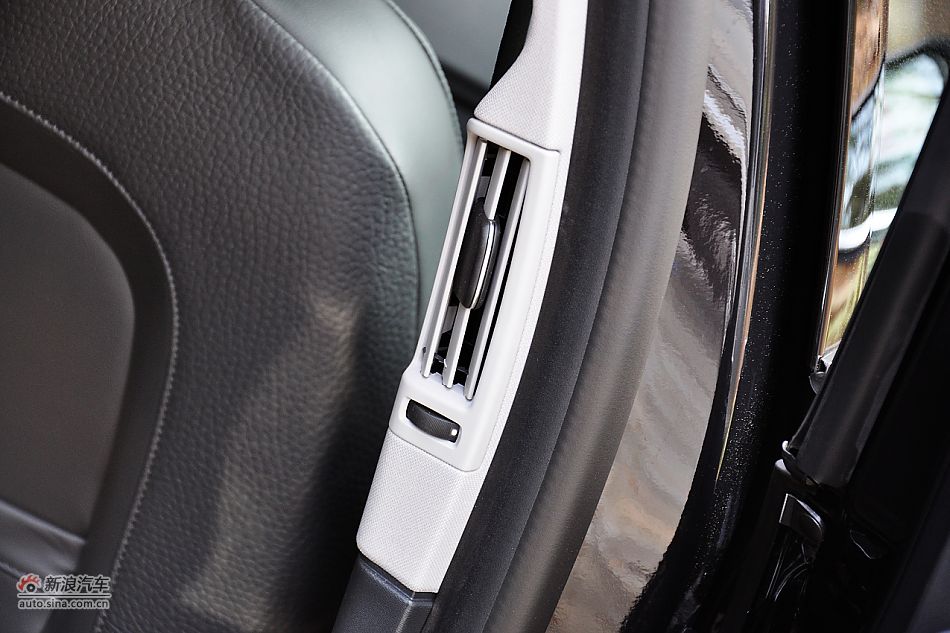 沃尔沃S60内饰