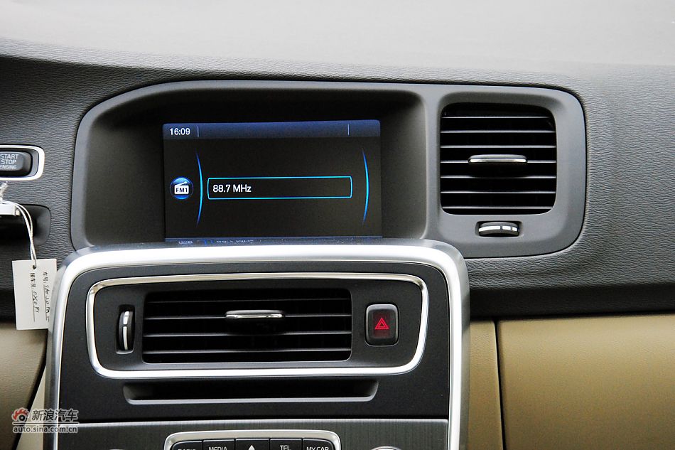 沃尔沃S60高清到店实拍