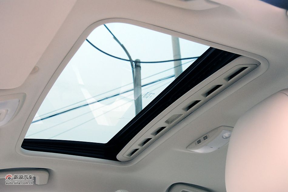 沃尔沃S60高清到店实拍