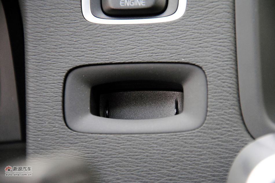 沃尔沃S60高清到店实拍