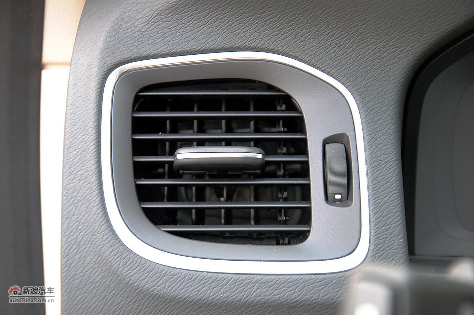 沃尔沃S60高清到店实拍