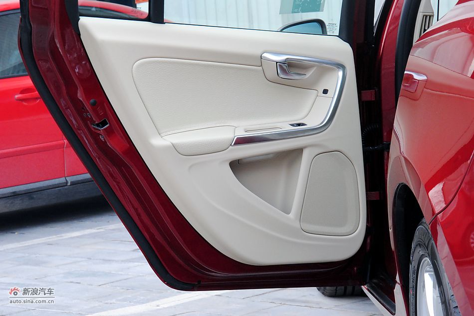 沃尔沃S60高清到店实拍