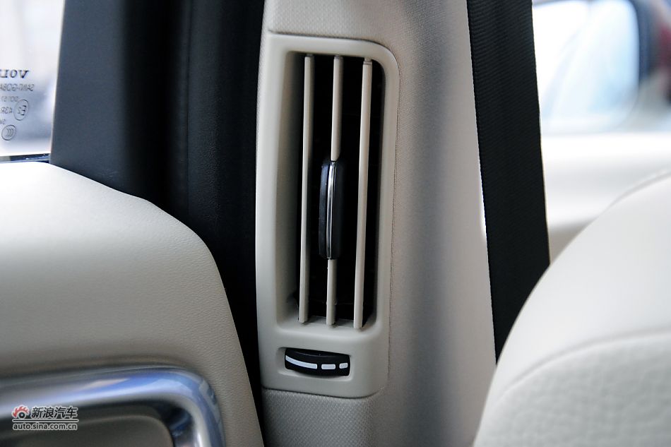 沃尔沃S60高清到店实拍