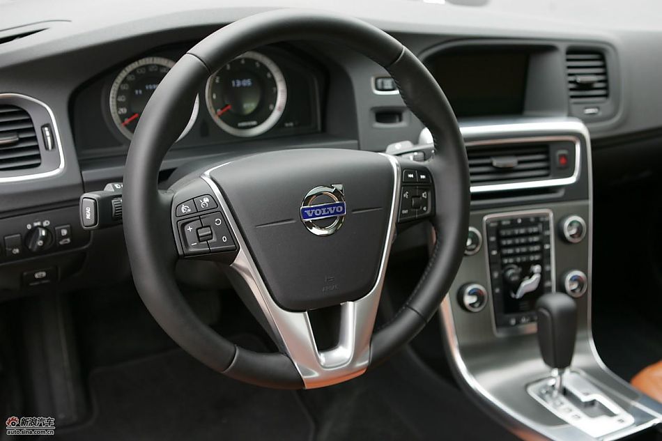 沃尔沃S60 3.0T内饰