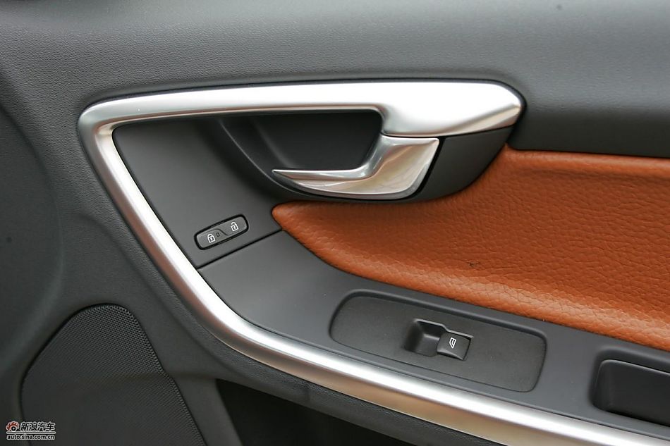 沃尔沃S60 3.0T内饰