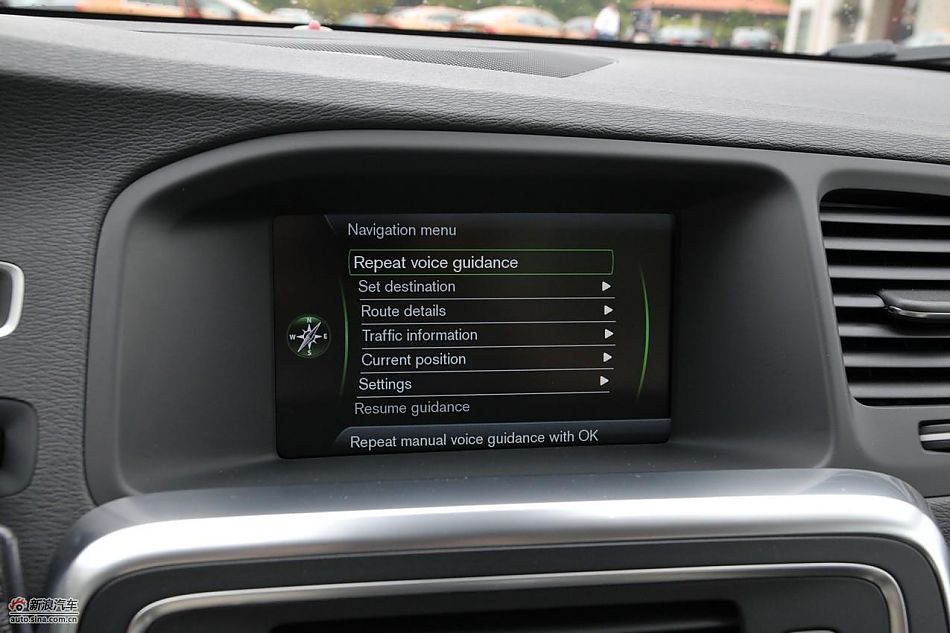 沃尔沃S60 2.0T内饰