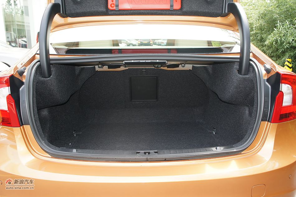 2012款沃尔沃S60