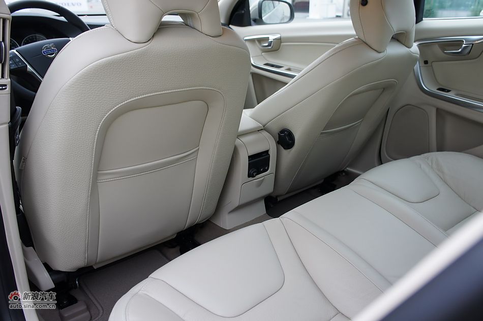2012款沃尔沃S60