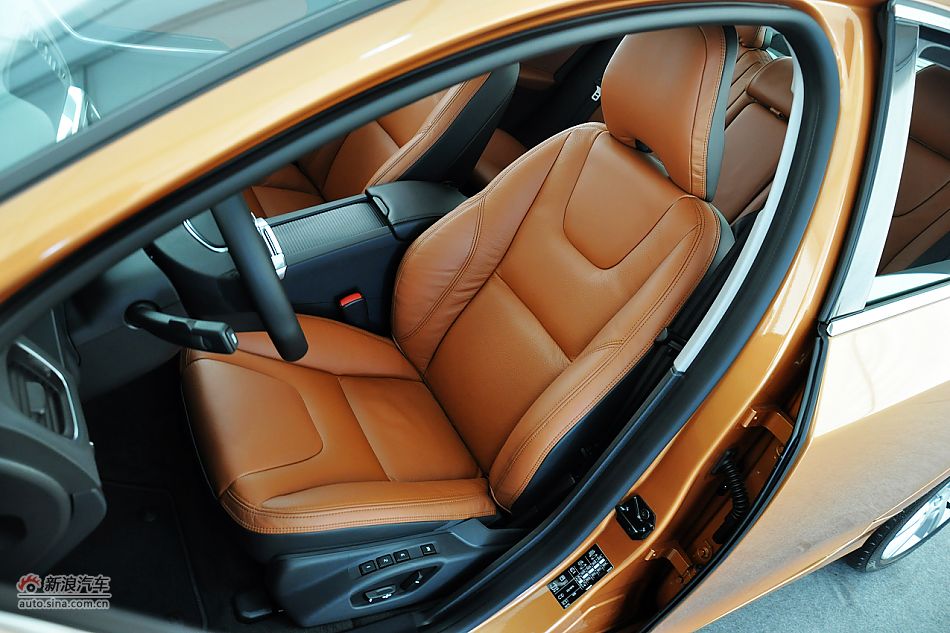 沃尔沃S60内饰