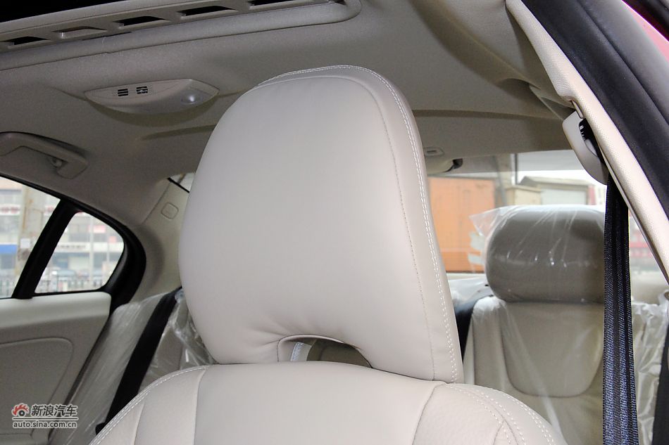 沃尔沃S60高清到店实拍