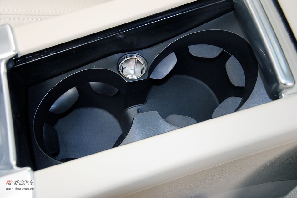 沃尔沃S60高清到店实拍