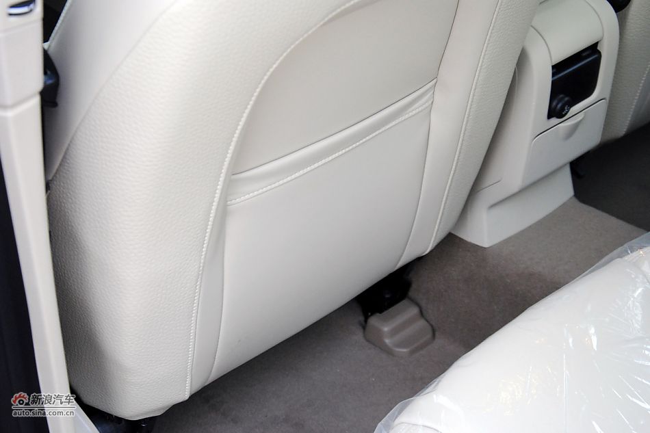 沃尔沃S60高清到店实拍