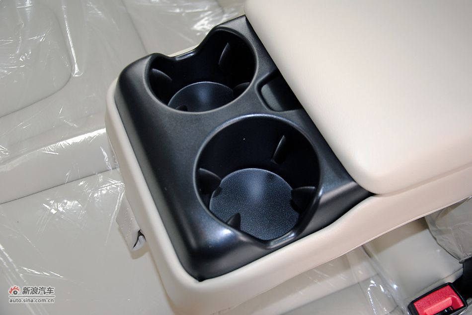 沃尔沃S60高清到店实拍