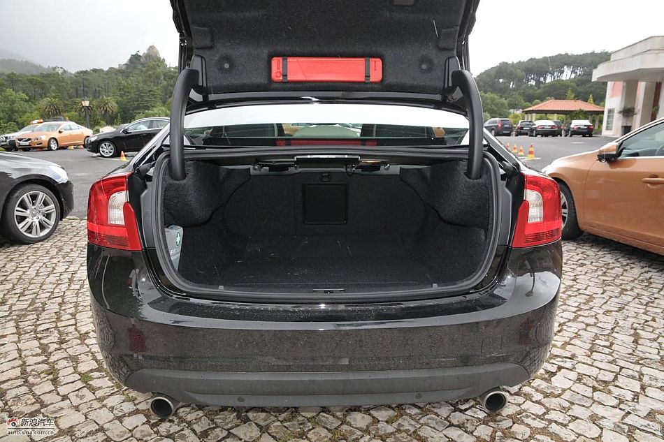 沃尔沃S60 2.0T细节