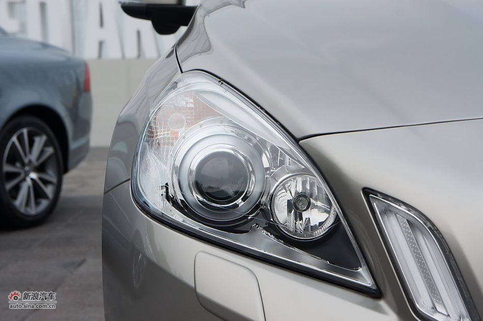 2012款沃尔沃S60