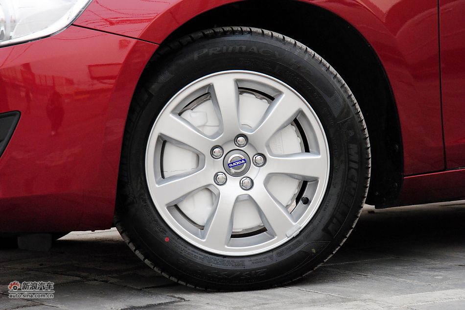 沃尔沃S60高清到店实拍