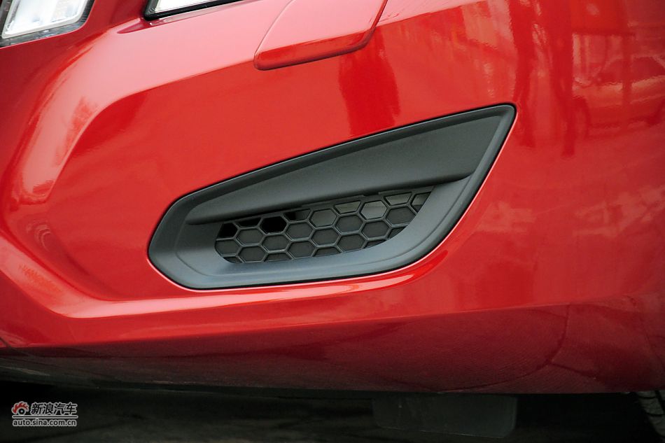 沃尔沃S60高清到店实拍