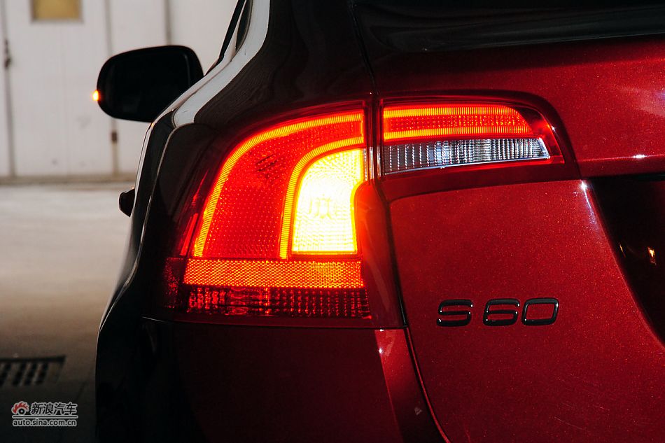 沃尔沃S60高清到店实拍