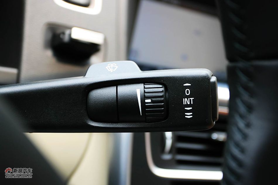 绿色战略 体验试驾沃尔沃S60 1.6T