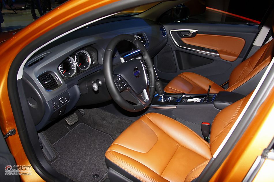 全新沃尔沃S60上市现场