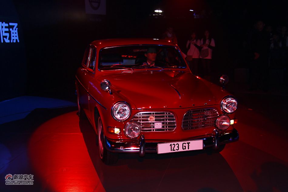 沃尔沃S60上市现场图