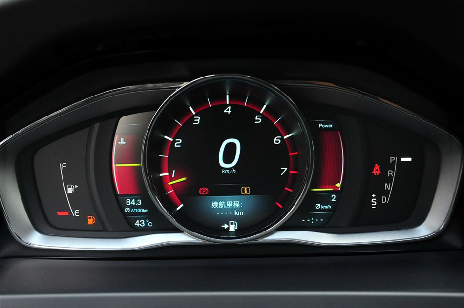 沃尔沃S60 2.0T T5 智雅版 内饰