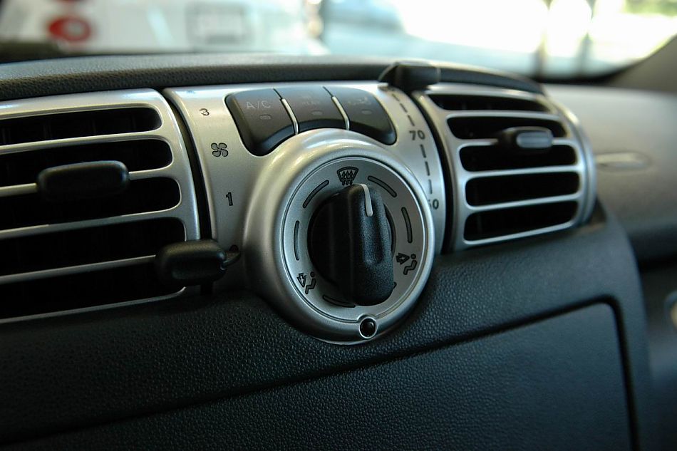 Smart fortwo内饰实拍图片