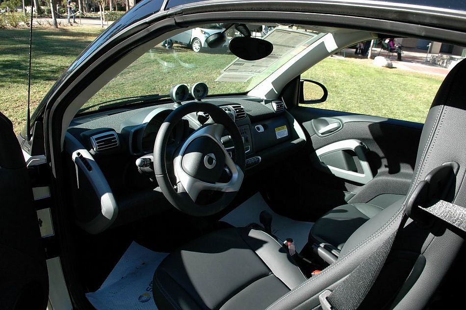 Smart fortwo内饰实拍图片