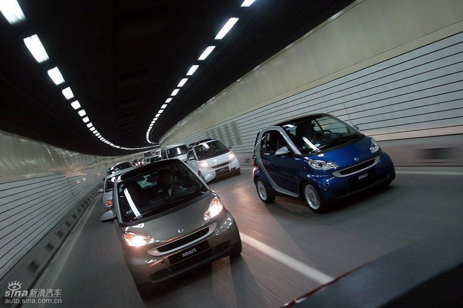 smart fortwo行驶动态