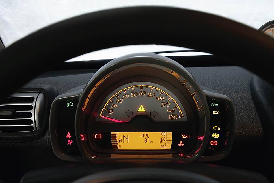 Smart fortwo内饰图片