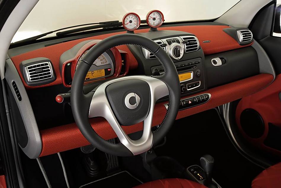 Smart fortwo内饰图片