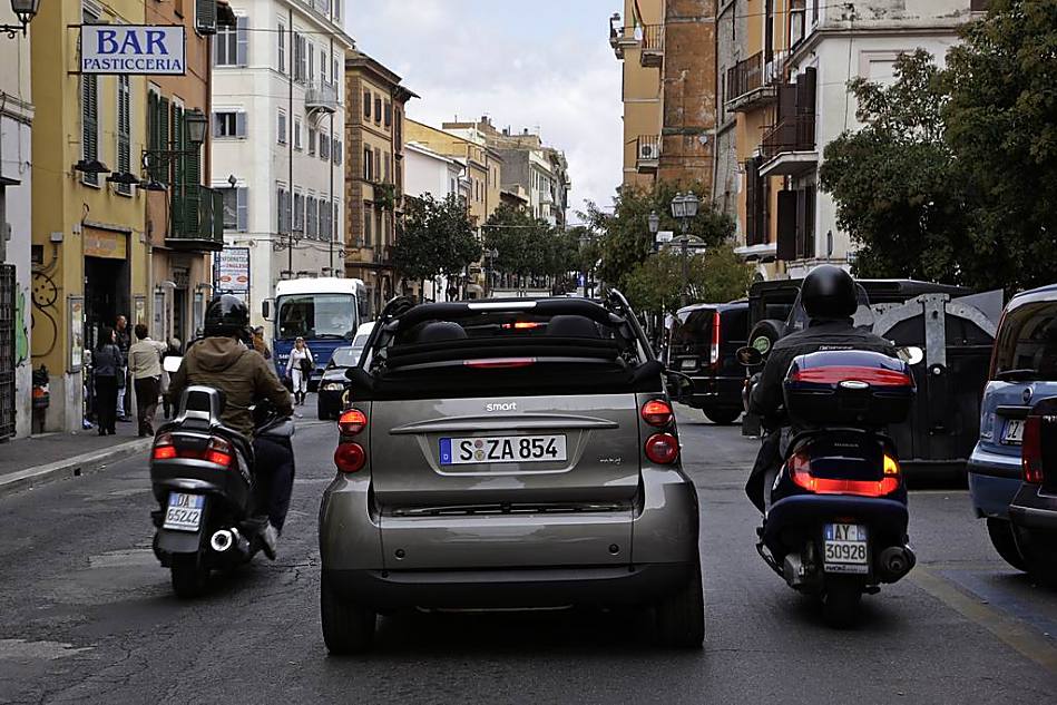 Smart fortwo外观图片