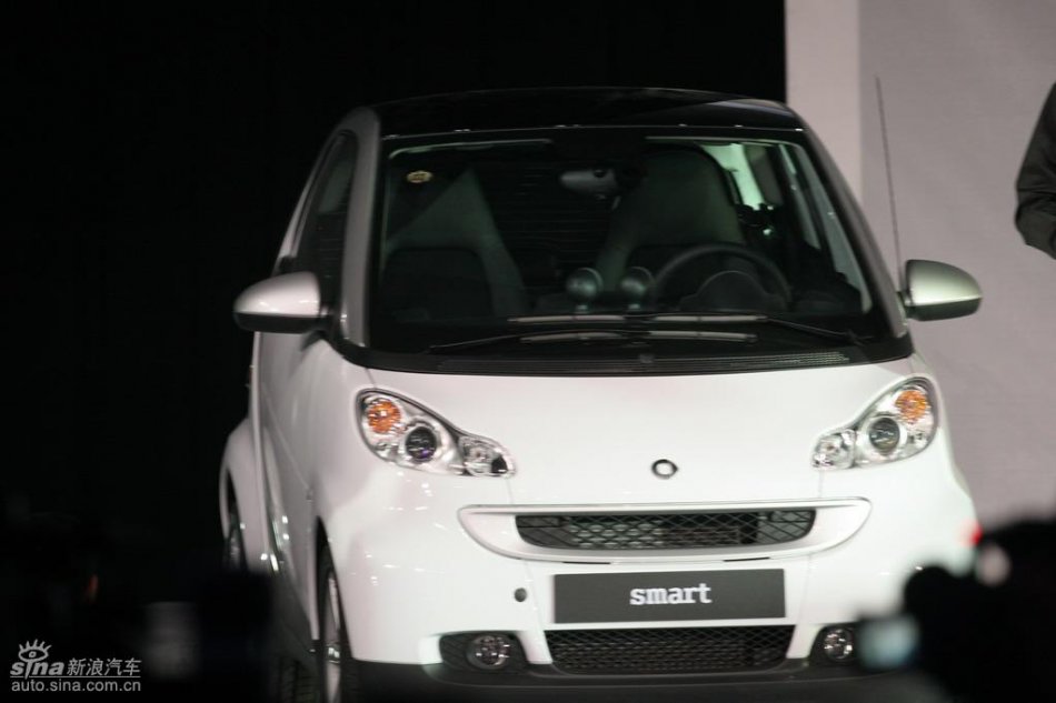 奔驰Smart上市现场亮相