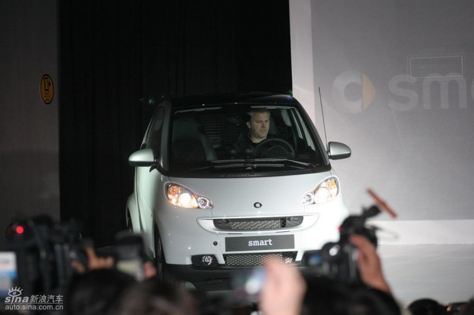 奔驰Smart上市现场亮相