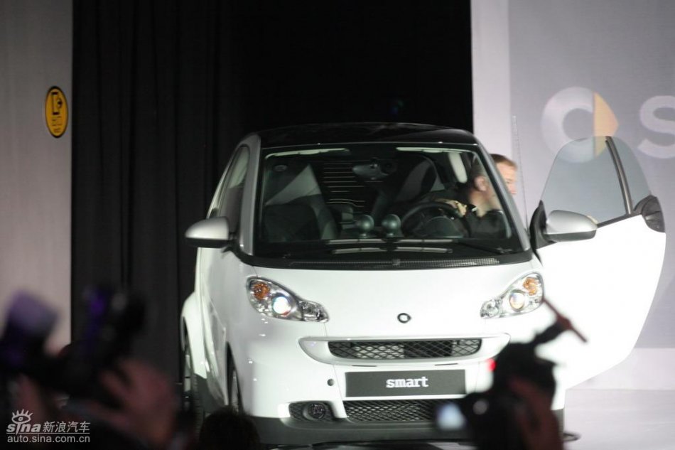 奔驰Smart上市现场亮相