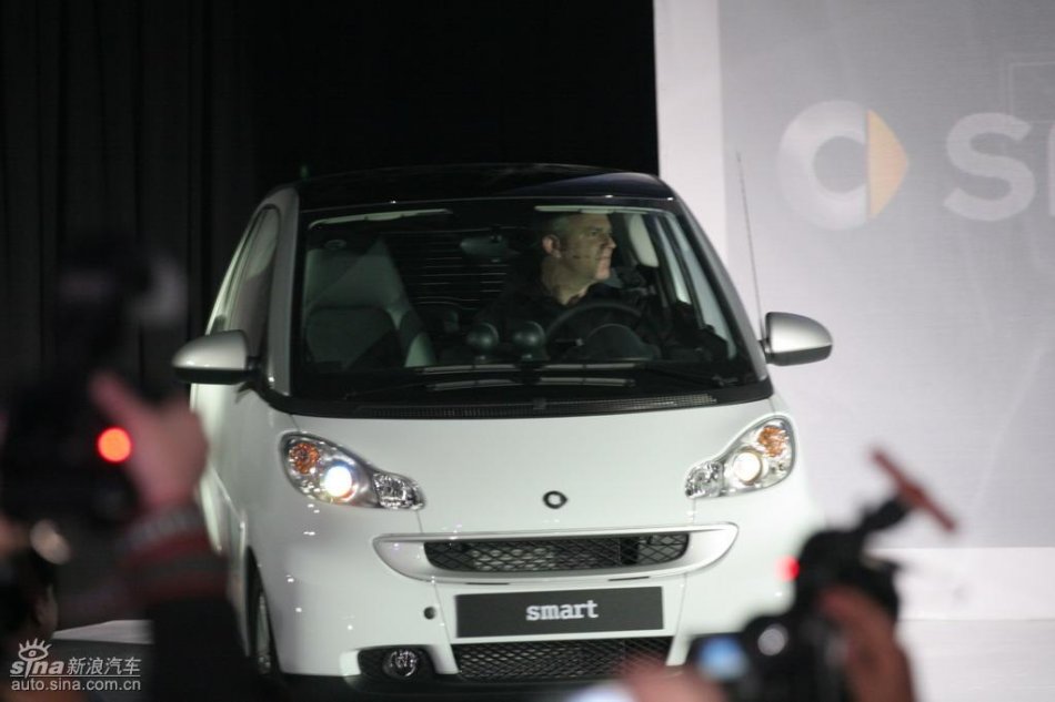 奔驰Smart上市现场亮相