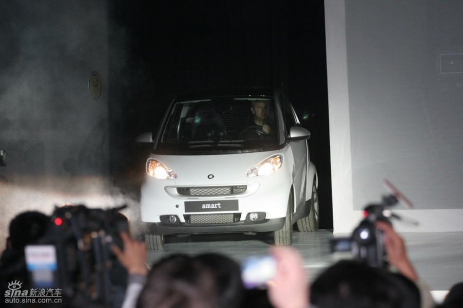 奔驰Smart上市现场亮相