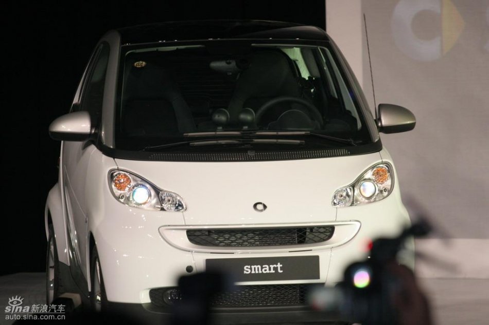 奔驰Smart上市现场亮相