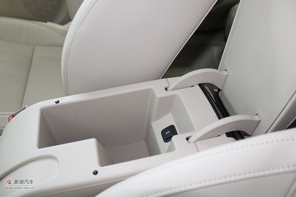 2009款昊锐1.8T贵雅版