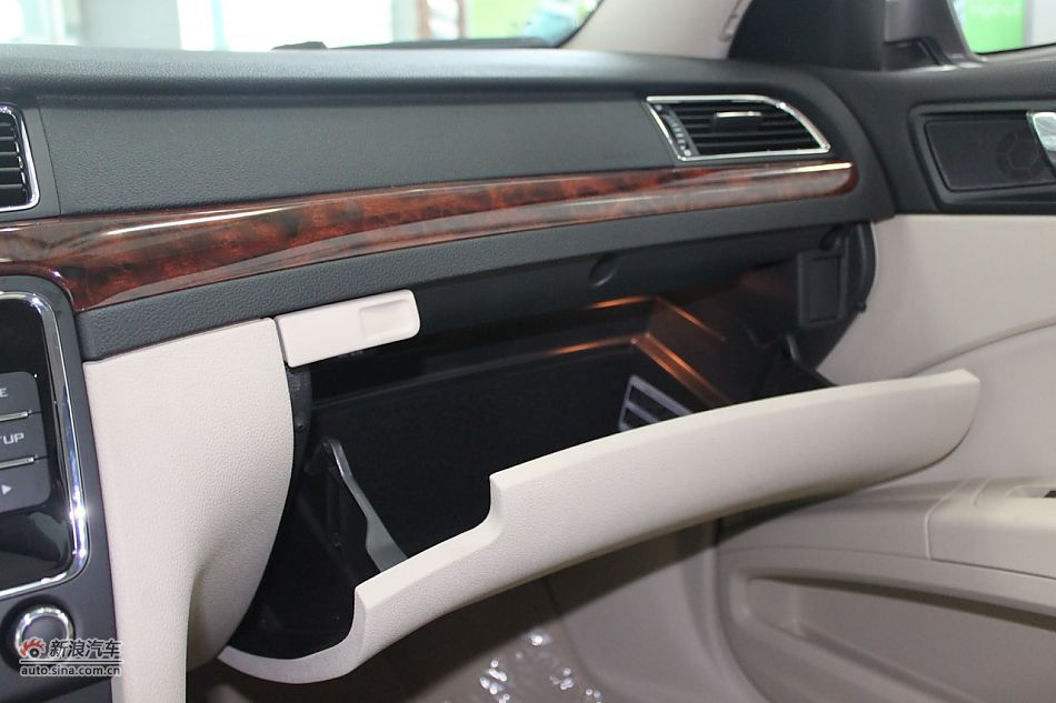 2009款昊锐1.8T贵雅版