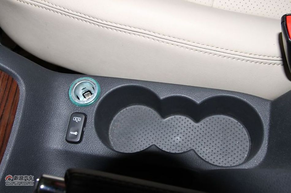 2009款昊锐1.8T优雅版