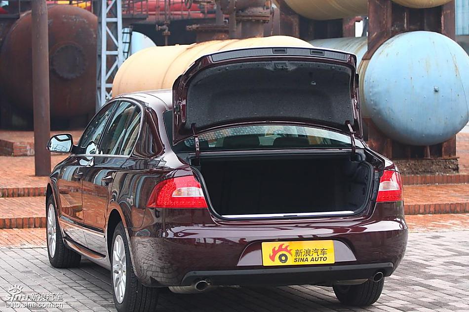 斯柯达Superb昊锐实拍图细节与其他