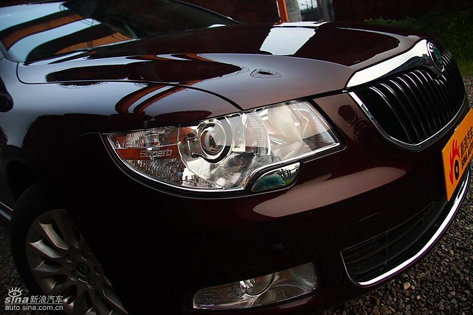 斯柯达Superb昊锐实拍图外观