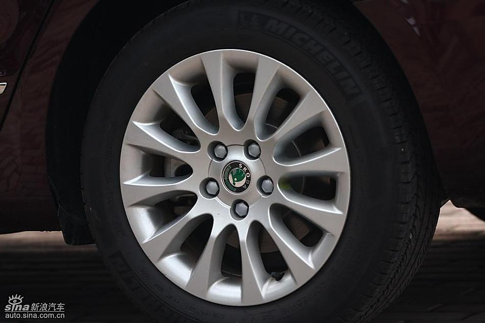 斯柯达Superb昊锐实拍图外观